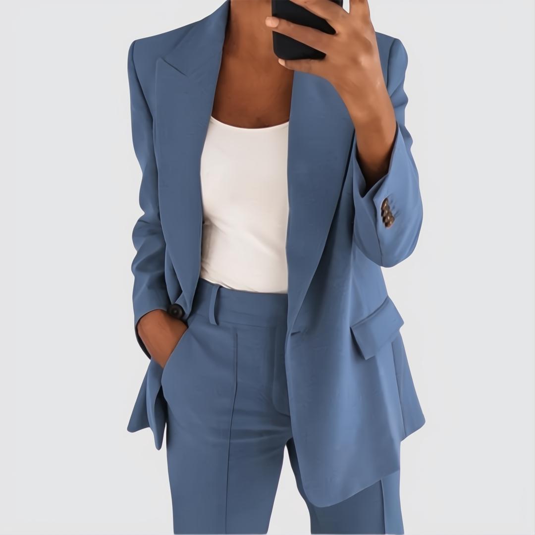 Women's blazer and trousers set